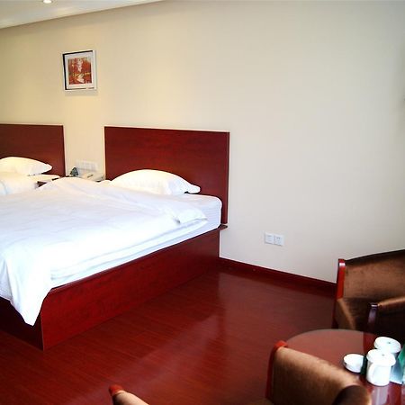 Greentree Inn Jiangsu Huaian West Huaihai Road Business Hotel Huai'an  Bagian luar foto